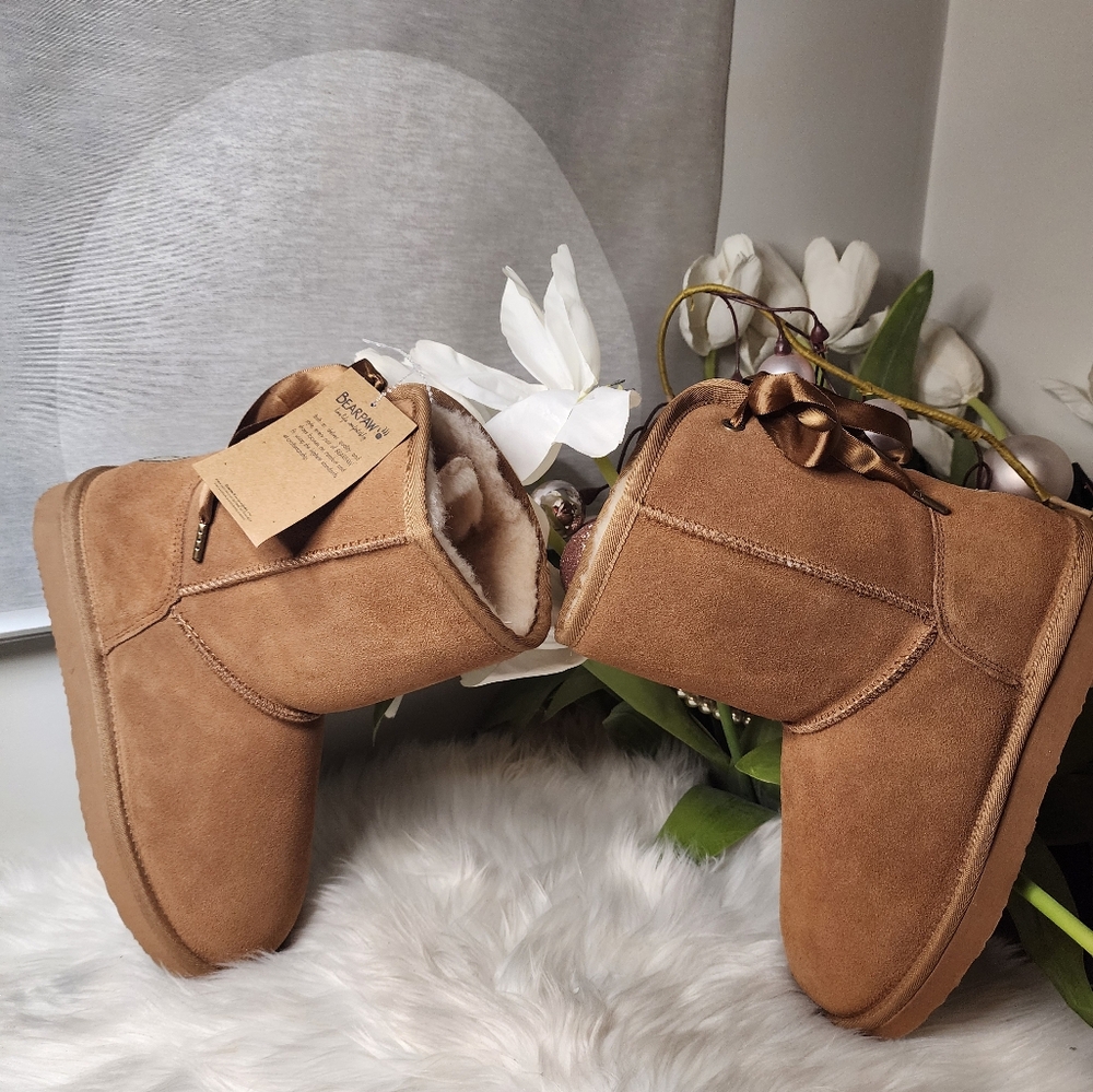 BEARPAW  Chestnut Women Boots With Bows new